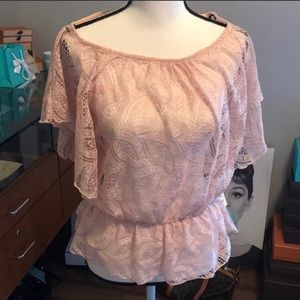 Cute Forever 21 light pink knit top